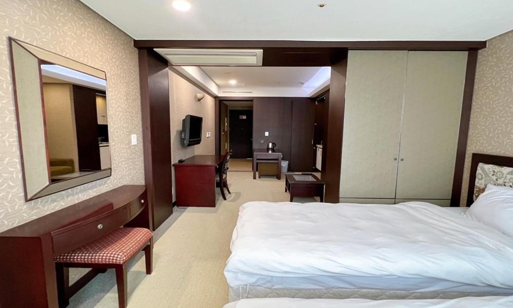 Busan Centurn Victoria Hotel Экстерьер фото