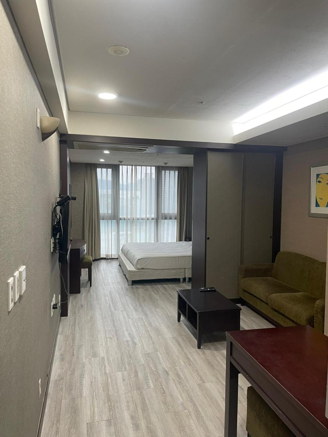 Busan Centurn Victoria Hotel Экстерьер фото